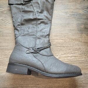 Gray Tall Boot Chunky Heel Side Zipper